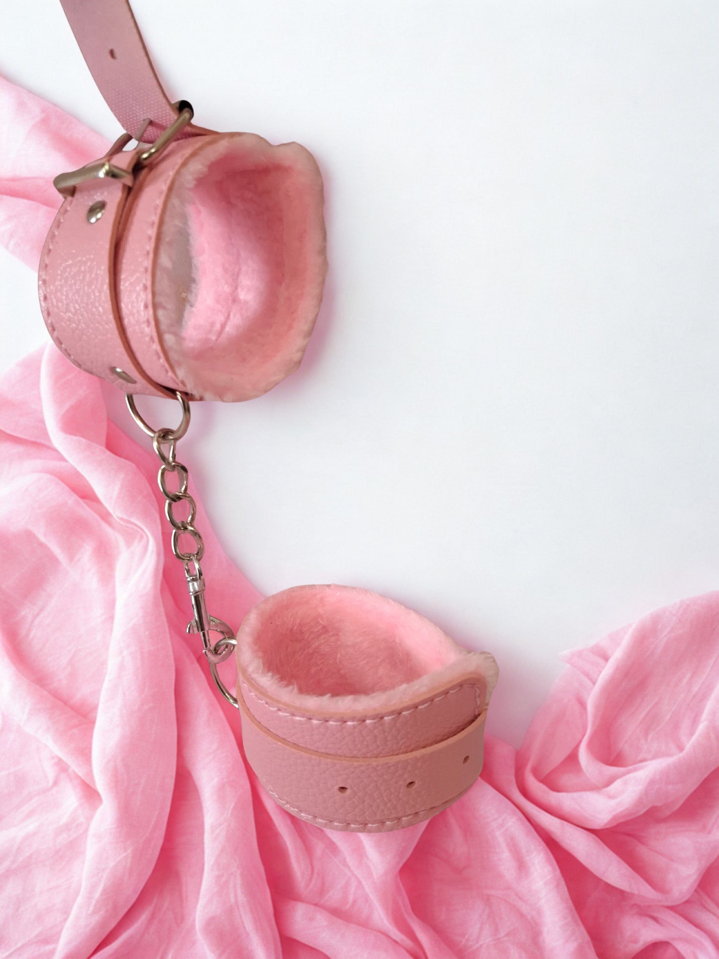 Pareja de Esposas de Peluche — Negro y Rosa