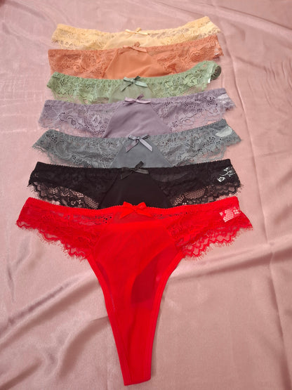Pack de 7 braguitas de Encaje en Colores Variados